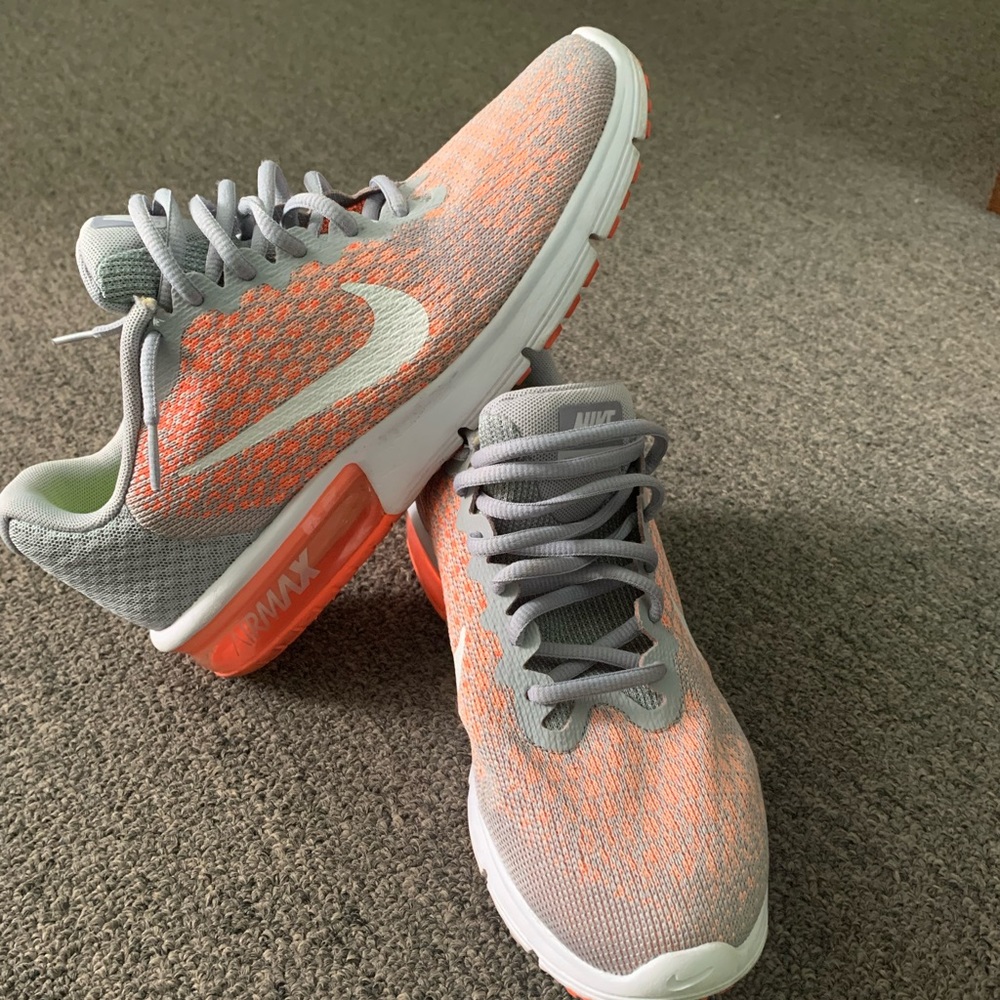 Nike Air Max Sequent 2